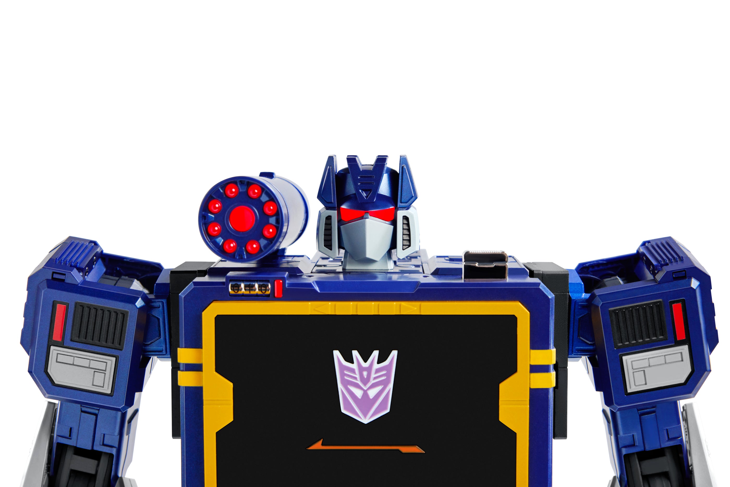 Flagship Soundwave G1 Robot